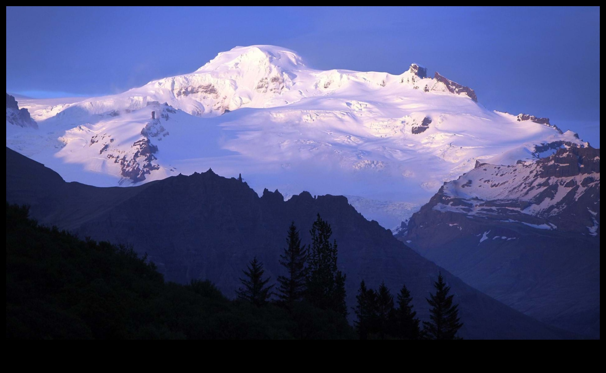 Pīķa perspektīvas: ceļvedis majestātiskām āra skatu vietām