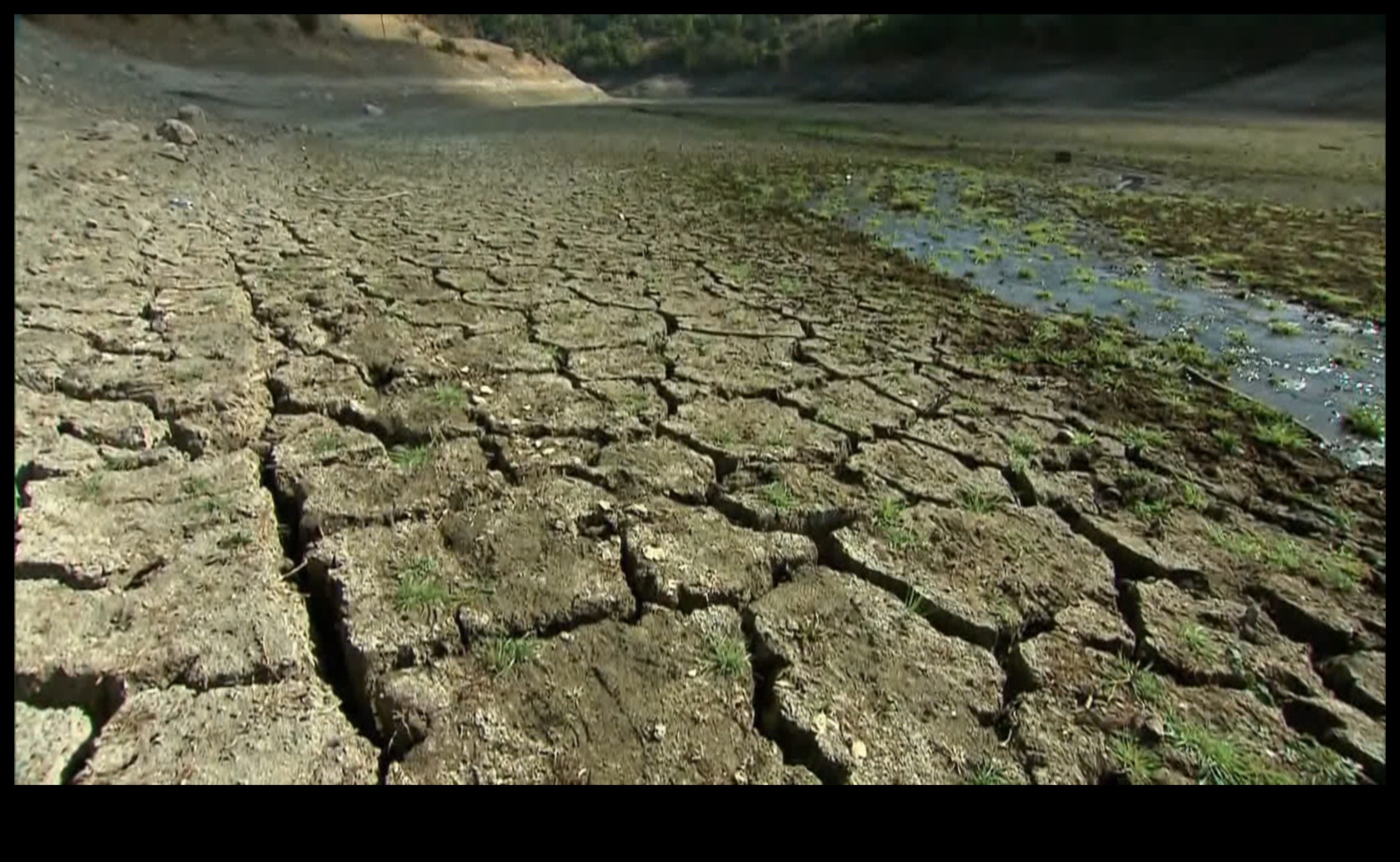 Sausums – pārmaiņu ainava 2 Kāpēc noteiktas ainavas ir vairāk pakļautas sausuma apstākļiem?
