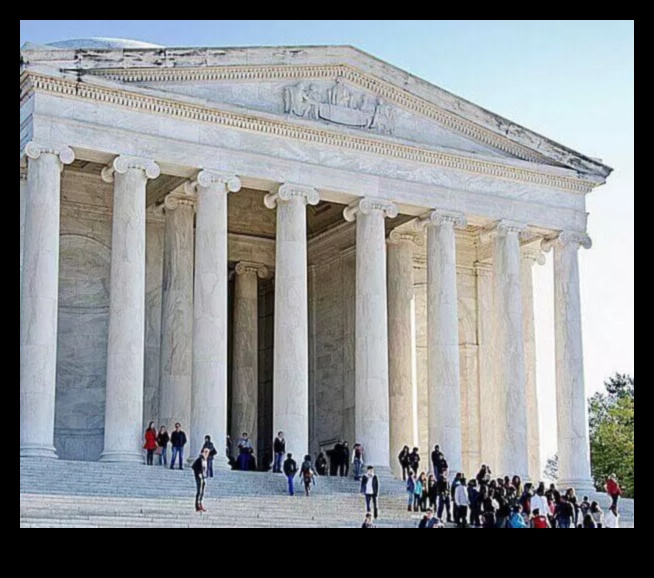 Kolonnu galvaspilsētas un karnīzes Romas arhitektūras vainagojumi 5 Kolonnu galvaspilsētas un karnīzes: arhitektūras detaļas romiešu ēkās