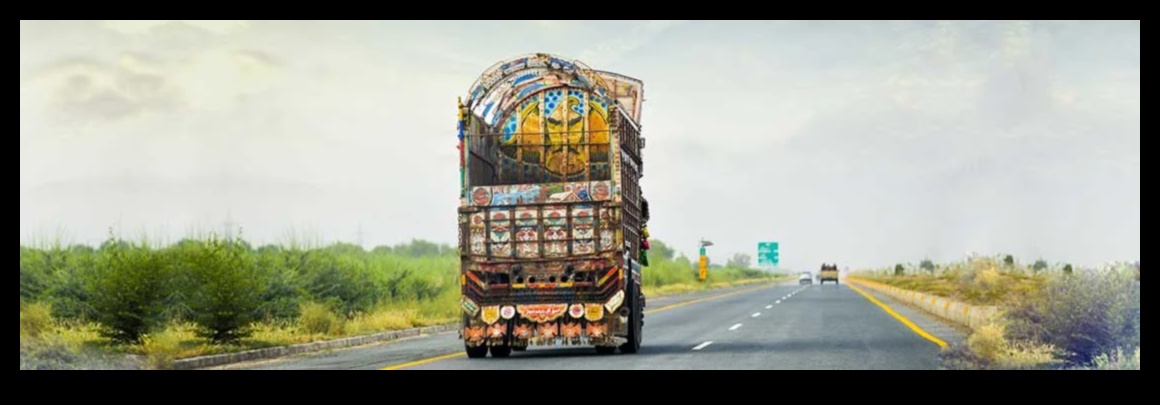 Vilkšanas māksla: estētiskais skaistums kravas automašīnu pasaulē